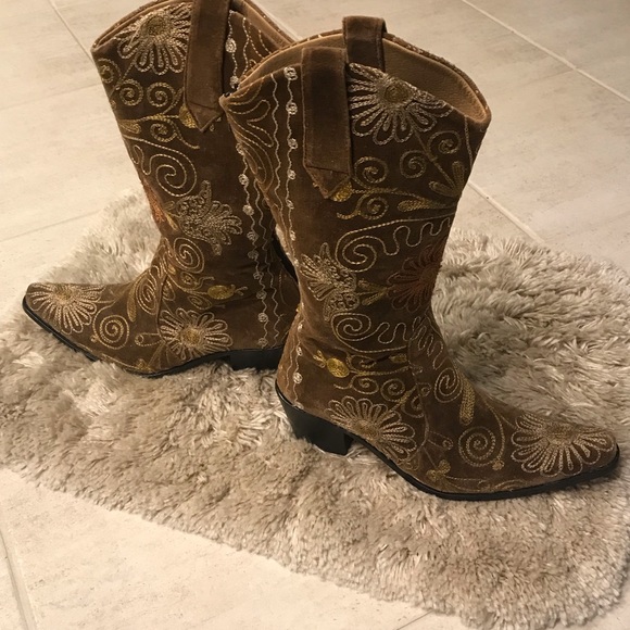 Velvet Road Turkish Boots - Picture 4 of 4